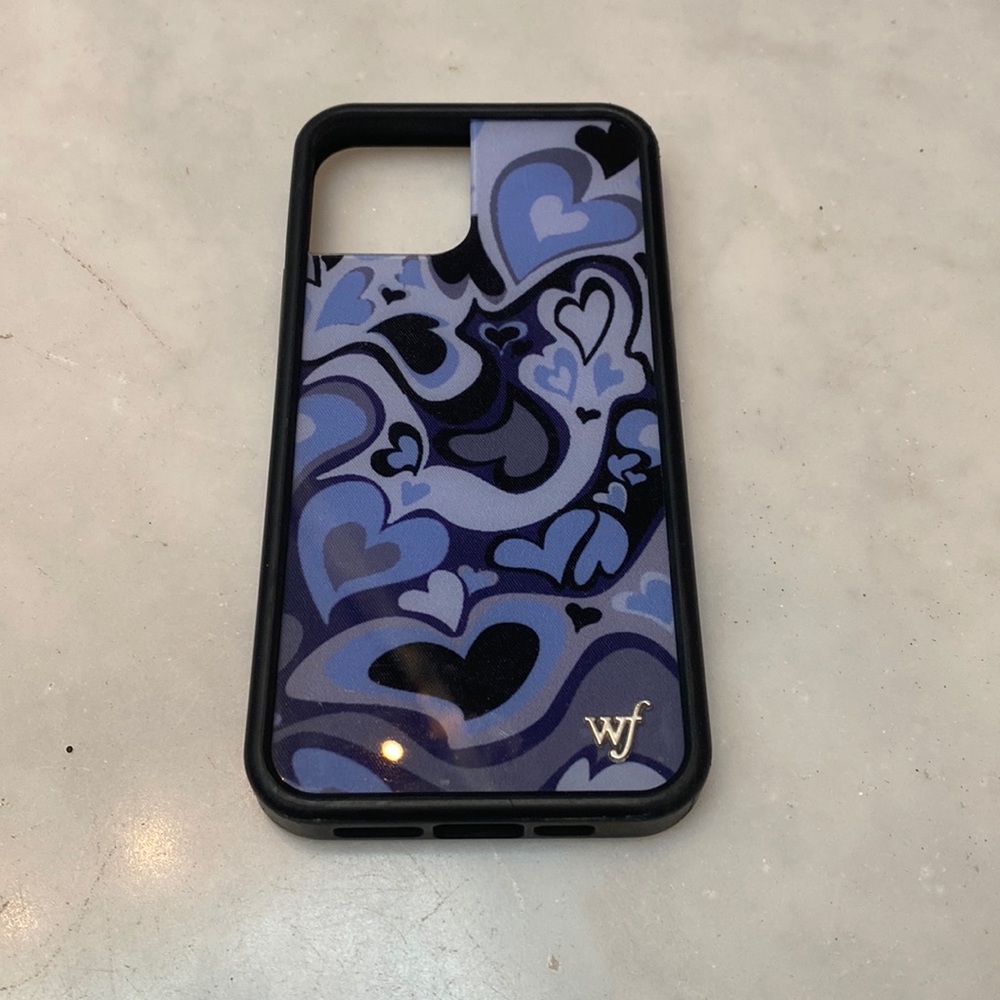 iPhone case hearts paisley. IPHONE 12